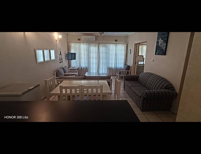 2 BEDROOM PROPERTY TO RENT IN BANNERS REST